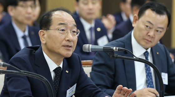 [국감]답변하는 이성해 국가철도공단 이사장