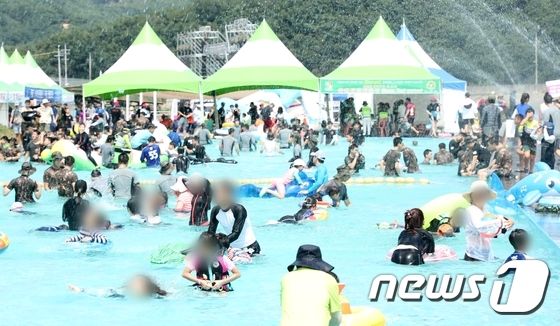 엄마 아닌 '악마'…남편·친구 죽이고 보험금 타자 딸까지 살해