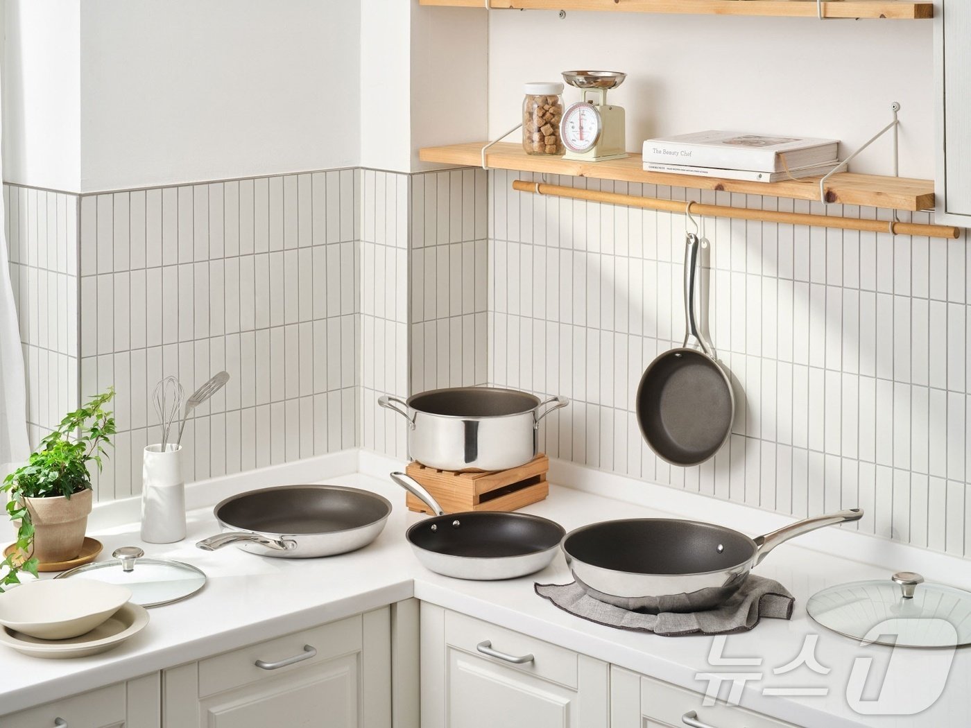 본문 이미지 - 코렐 듀라나노 컬렉션 이미지 (코렐 제공)