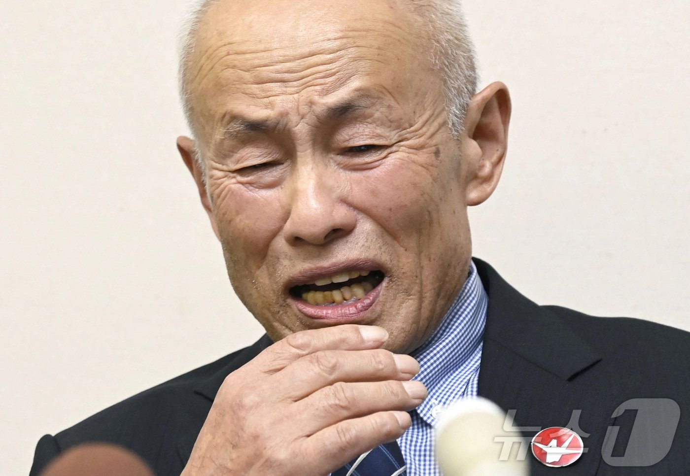 본문 이미지 - 올해 노벨평화상을 받게 된 '일본 원수폭피해자단체협의회(일본 피단협)'의 대표위원을 맡고 있는 미마키 도시유키가 11일 히로시마에서 기자회견에 임했다. 2024.10.11 ⓒ 로이터=뉴스1 ⓒ News1 최종일 기자