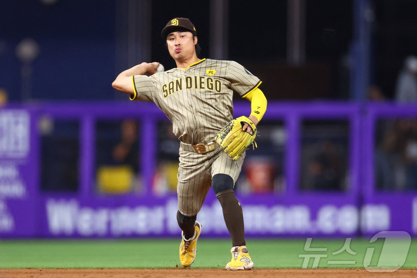 본문 이미지 - FA 시장에 나온 김하성(29). ⓒ AFP=뉴스1
