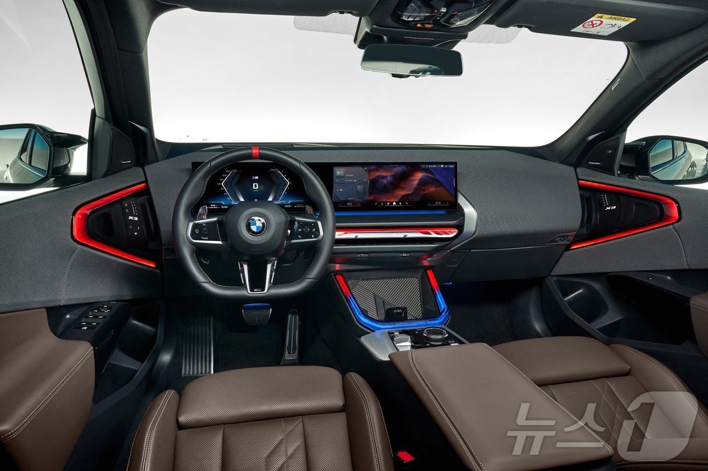 본문 이미지 - BMW 4세대 신형 X3 실내.(BMW 제공) 