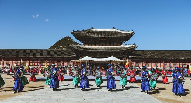 "군율로 강력한 왕권을 세우다"…궁궐 호위군 사열 '첩종' 행사