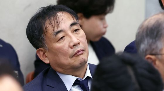 [국감]'尹 장모 변호' 서정배, 수협 국정감사 출석