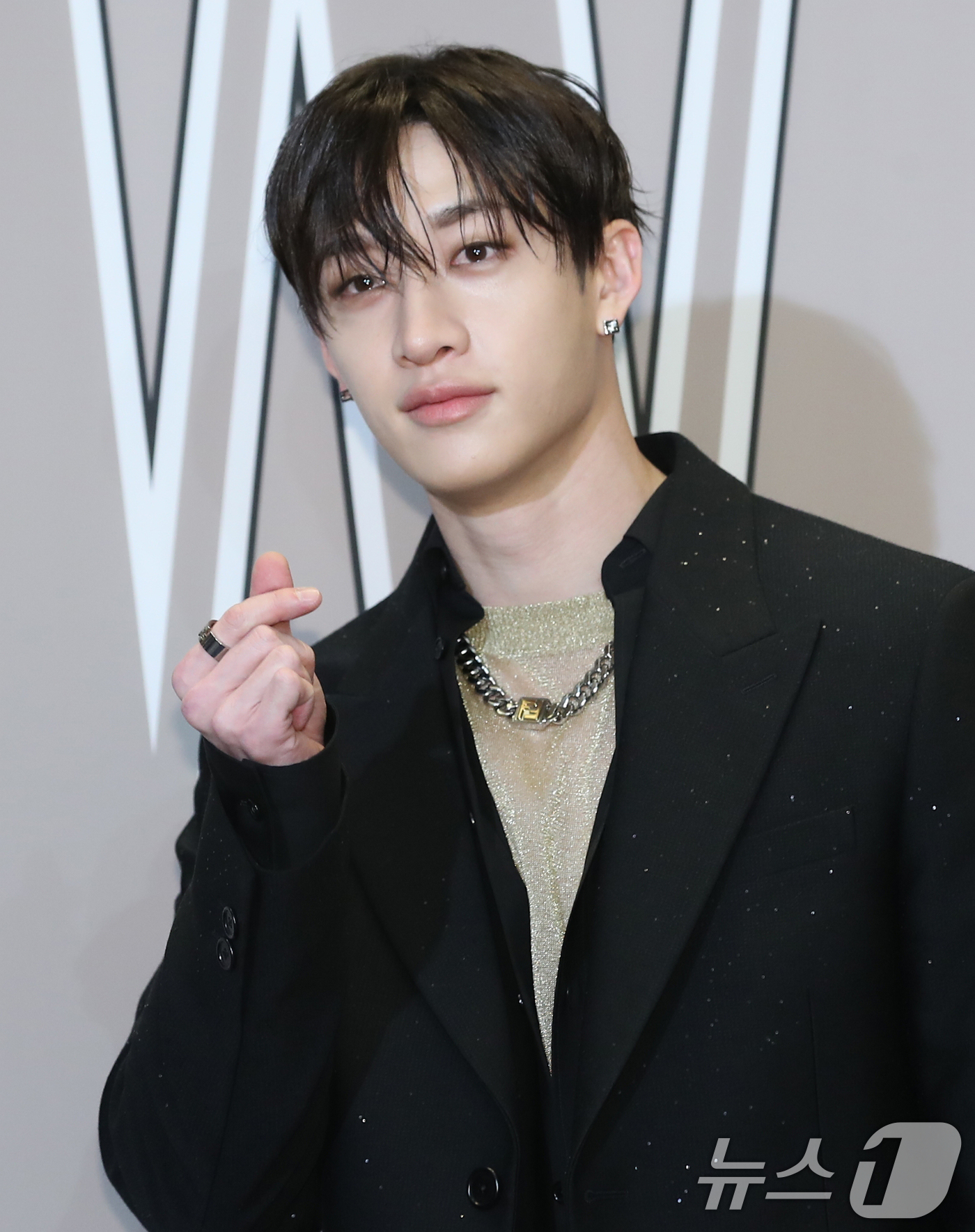 (서울=뉴스1) 권현진 기자 = 스트레이 키즈 방찬이 14일 서울 광화문 한 호텔에서 열린 자선행사에 참석해 포즈를 취하고 있다. 2024.10.14/뉴스1