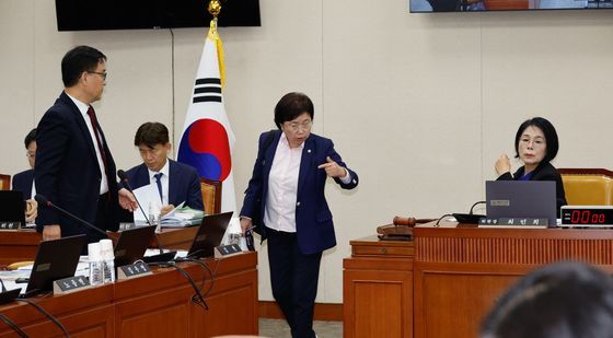 [국감]과방위 대화하는 여야