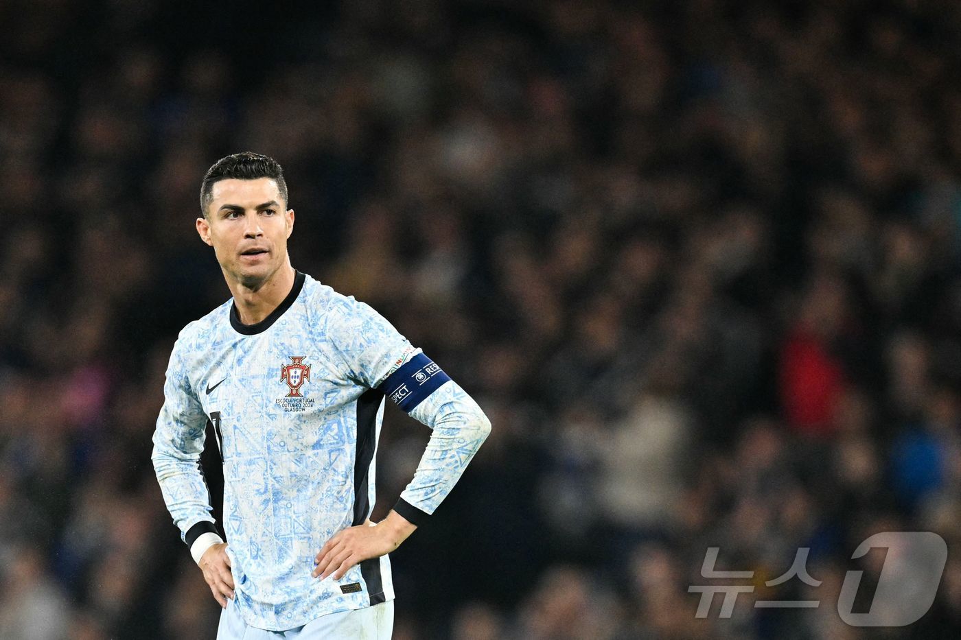 본문 이미지 - 포르투갈 공격수 크리스티아누 호날두는 16일(한국시간) 열린 스코틀랜드와 2024-25 UEFA 네이션스리그 리그A 1조 4차전에서 골을 넣지 못했다. ⓒ AFP=뉴스1