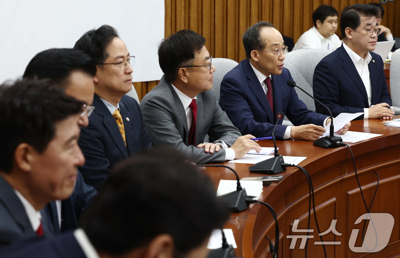 추경호 국민의힘 원내대표가 16일 오전 서울 여의도 국회에서 열린 국정감사 중간점검회의에서 모두 발언을 하고 있다. 2024.10.16/뉴스1 ⓒ News1 김민지 기자