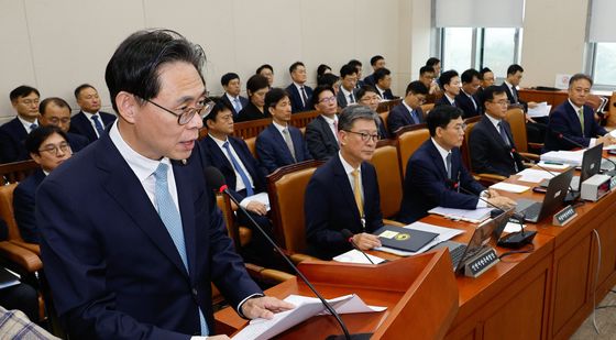 [국감]업무보고하는 강민수 국세청장