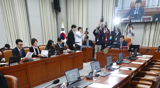 국회 운영위, 김건희·명태균 등 국감 증인 채택