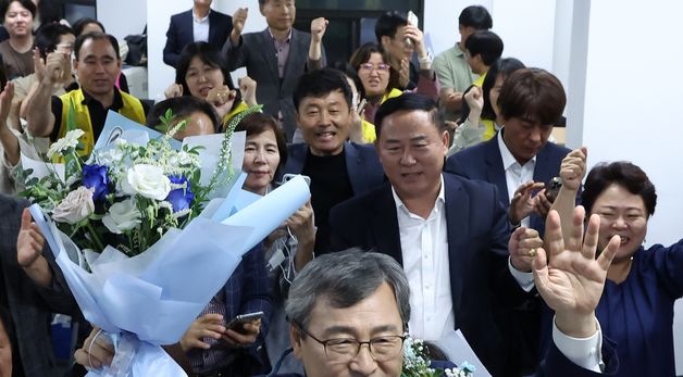 '당선 확실' 정근식 후보 "시민과 함께하는 서울교육 시작하겠다"