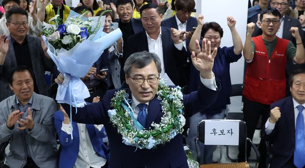 진보 정근식, 서울시교육감 '당선 확실'