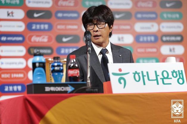 신상우 신임 여자축구대표팀 감독 "쉽지 않겠지만 세대교체 진행할 것"