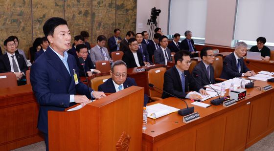 [국감]배우들의 근로 환경은?