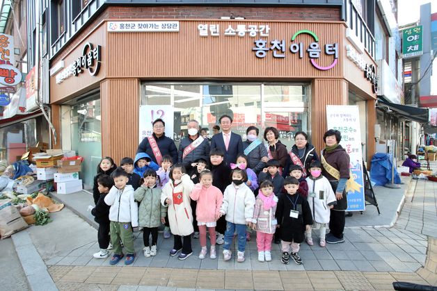 군수·군민의 진솔한 대화…신영재 홍천군수 '열린 행정' 눈길