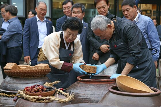 "트럼프도 맛본 370년 씨간장"…英매체, 기순도 명인 집중조명