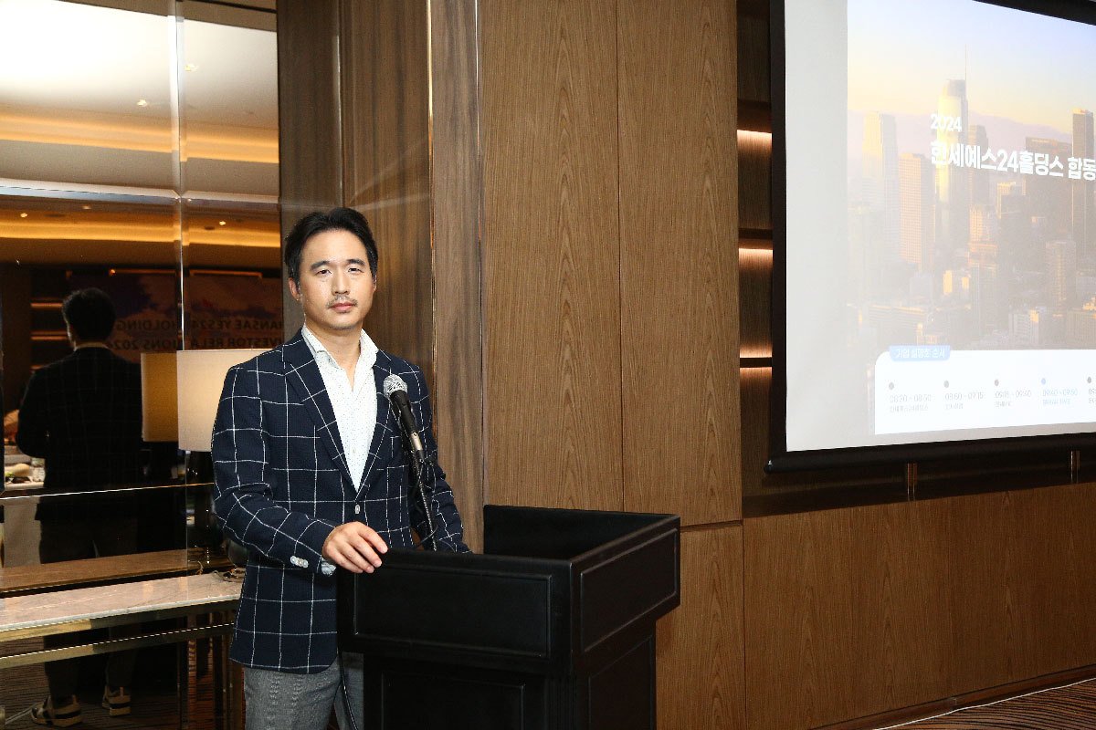 본문 이미지 - 김익환 한세실업 부회장.&#40;한세예스24홀딩스제공&#41;