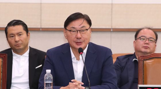 이화영 전 부지사 '청문회 답변'