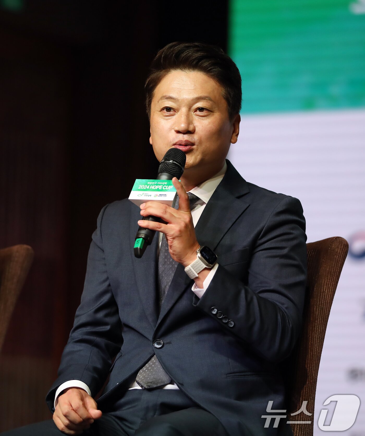 본문 이미지 - 박문성 축구 해설위원. (희망친구 기아대책 제공) 2024.10.2/뉴스1