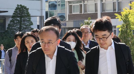 서울의대 집단 휴학 승인 감사 나선 교육부