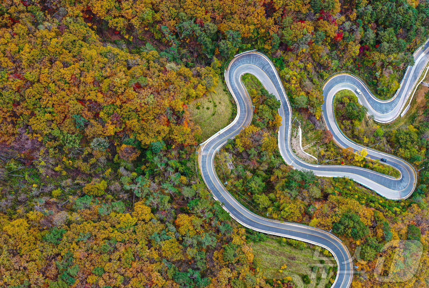 본문 이미지 - 가을옷 갈아입은 평창 운두령 일대.(뉴스1 DB) 