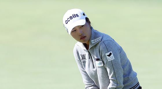 '16언더파 공동 3위' 성유진, 생애 첫 LPGA 승리 노린다