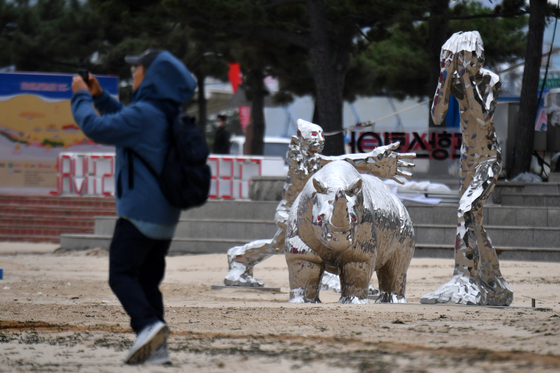 '철의 도시' 포항, 스틸아트페스티벌 24일 개막…철 작품·사진 전시