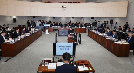 영광·곡성 기본소득 100만원 공약 전남도 국감서 찬반 '팽팽'