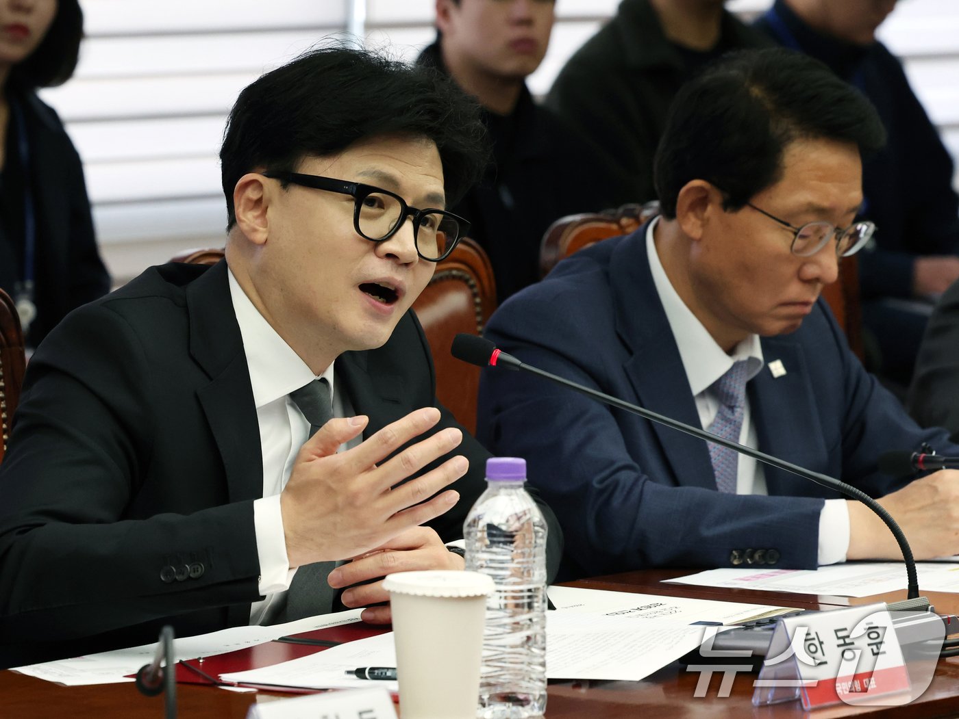 본문 이미지 - 한동훈 국민의힘 대표가 21일 오전 서울 마포구 한국경영자총협회 회관에서 열린 '경총과의 간담회'에서 모두발언을 하는 모습. 2024.10.21/뉴스1 ⓒ News1 황기선 기자