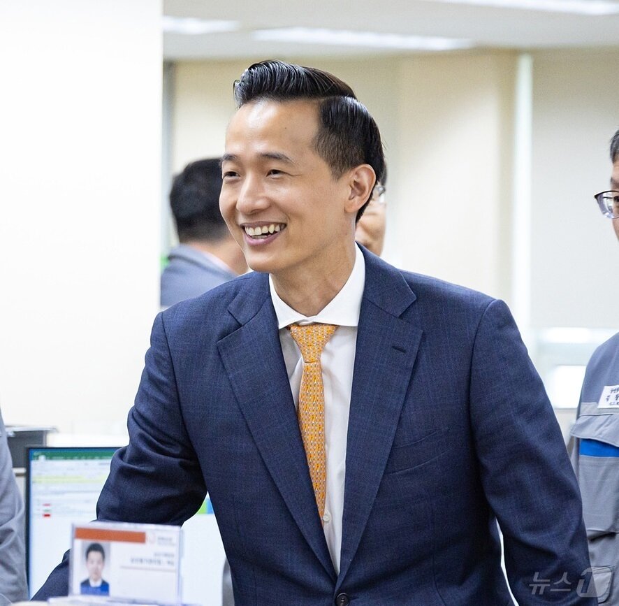 본문 이미지 - 김동관 한화그룹 부회장&#40;한화그룹 제공&#41; ⓒ News1 최동현 기자