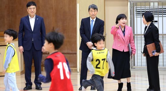 부산 늘봄학교 현장 찾은 이주호 부총리