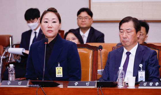 강혜경 "명태균, 윤 '장님무사' 김건희 '장님 어깨 올라탄 주술사'라 해"