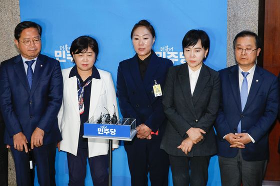 강혜경 "대통령 등 엄정한 처벌 받아야…명태균 거래 25명 명단 제출"