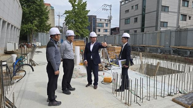 홍유준 울산시의원, 중구 발달장애인거점센터 건립 현장 점검