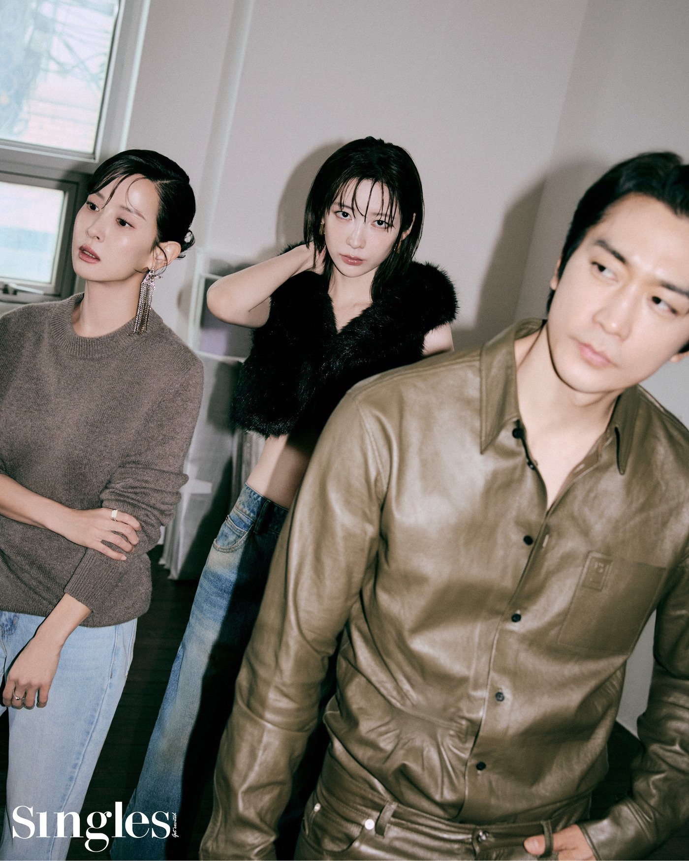 본문 이미지 - '히든페이즈' 싱글즈 화보