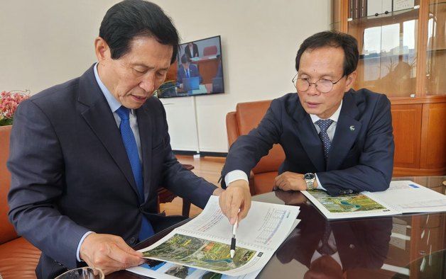 조병옥 음성군수 '중부내륙철도 지선 국가철도망 반영' 요구