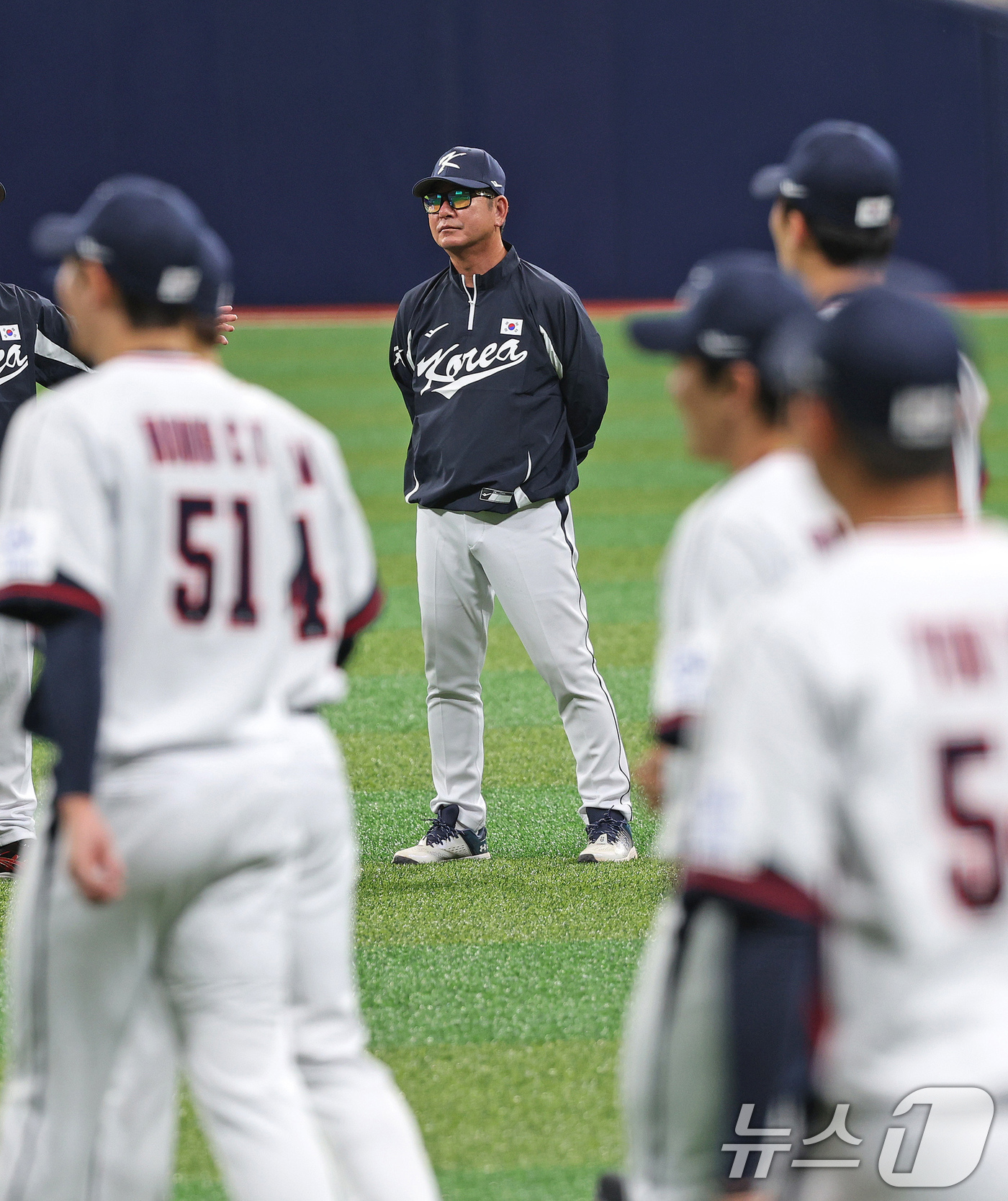 (서울=뉴스1) 장수영 기자 = 2024 세계야구소프트볼협회(WBSC) 프리미어12에 출전하는 류중일 대한민국 야구대표팀 감독이 24일 오후 서울 구로구 고척스카이돔에서 열린 대표 …