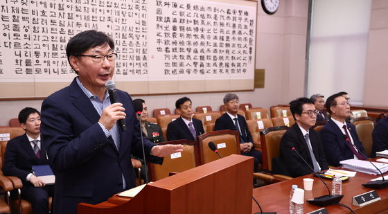 [국감]국감 출석한 이화영 전 경기도 평화부지사