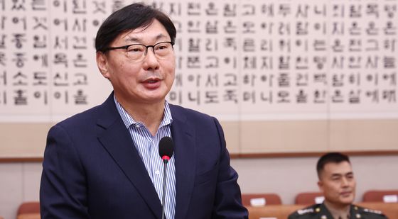 [국감]김성태 관련 질의 답변하는 이화영