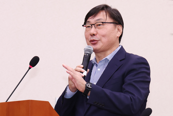 이화영 국민참여재판 3일차…북으로 보낸 금송 가격과 용도 쟁점