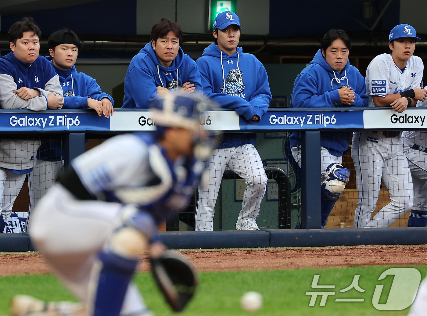 (대구=뉴스1) 김진환 기자 = 26일 오후 대구 삼성라이온즈파크에서 열린 프로야구 '2024 신한 SOL 뱅크 KBO 포스트시즌' 한국시리즈 4차전 KIA 타이거즈와 삼성 라이온 …