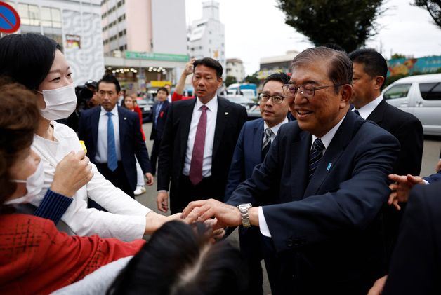 이시바 "매우 엄중한 심판 받아"…사퇴 여부에는 "말씀드릴 때 아냐"