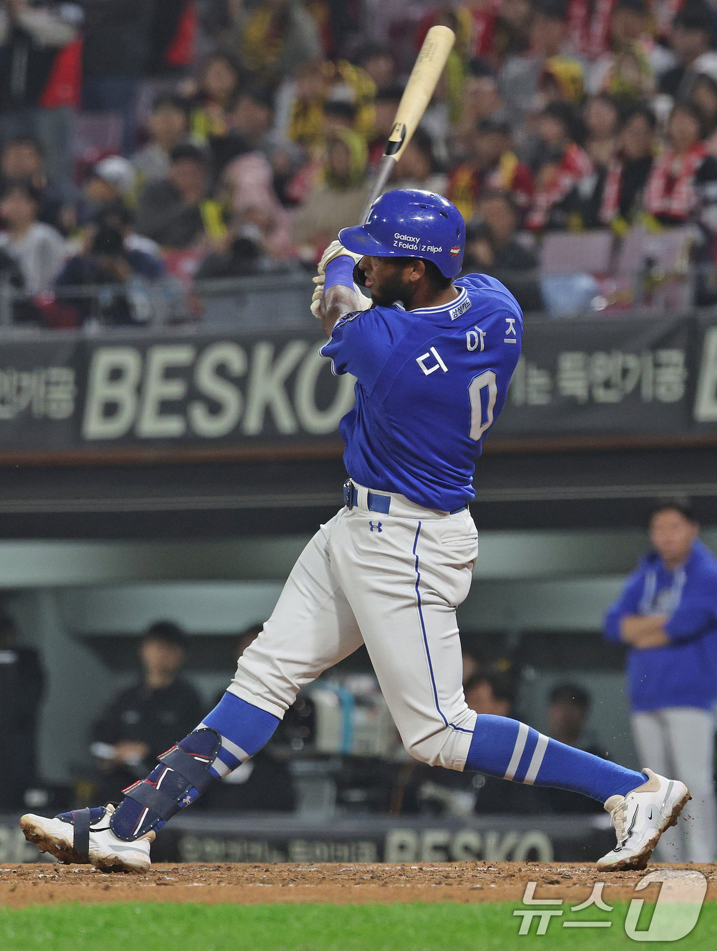 (광주=뉴스1) 장수영 기자 = 28일 오후 광주 기아챔피언스필드에서 열린 프로야구 '2024 신한 SOL 뱅크 KBO 포스트시즌' 한국시리즈 5차전 삼성 라이온즈와 KIA 타이거 …