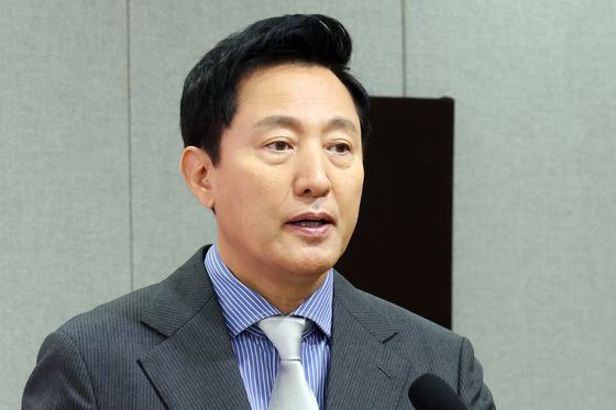 오세훈, 야권 '대통령 임기 단축' 추진에…"이재명 꽃길 깔아주려는 것"