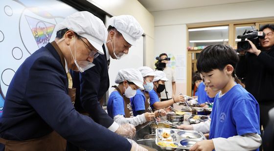 '주 1회 현장 방문' 공언한 정근식 교육감, 소통 행보 시작