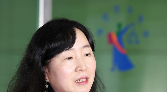 '연세대 수시모집 논술 문제 유출 의혹' 관련 첫 재판 마친 김정선 변호사