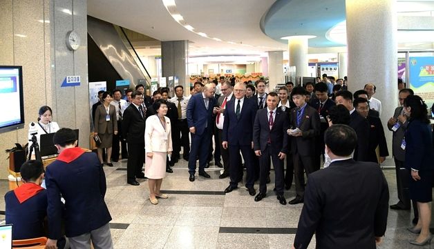 북러 정보기술제품전시회 개최…'IT·정보분야' 교류 강화