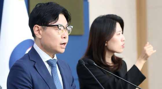 문체부, '배드민턴협회가 스스로 문제를 바로잡을 수 있는 마지막 기회'