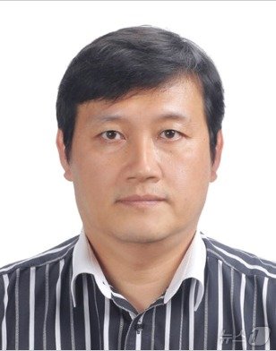 본문 이미지 - 이진원 현대L&C 대표이사(내정) 전무 (현대백화점 그룹 제공)