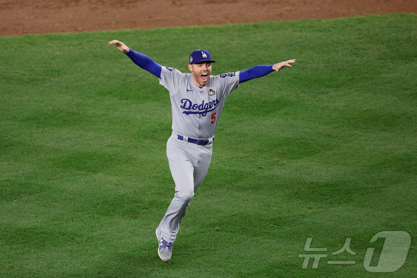 본문 이미지 - 2024 월드시리즈 MVP에 오른 프레디 프리먼. ⓒ AFP=뉴스1